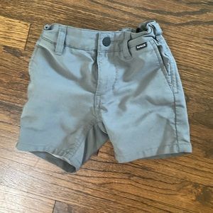 Hurley 2T gray shorts